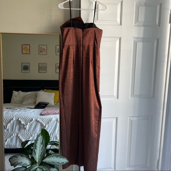 Adrianna Papell gorgeous bronze size 4 dress - Picture 4 of 6